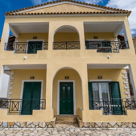 Barax Apartments Agios Georgios  Exteriör bild